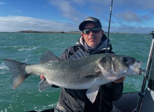 Un énorme bar pour @donpoilo au Evergreen Xover avec la Light Cavalry 77MH